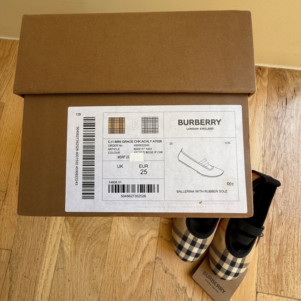 Burberry Grace Beige and Black Plaid Ballet Flat Shoe Girls s25 - Picture 3 of 8